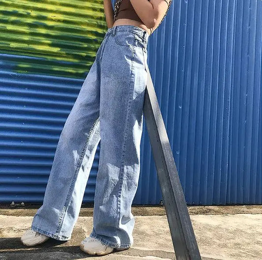 Wide Leg Comfy Jeans